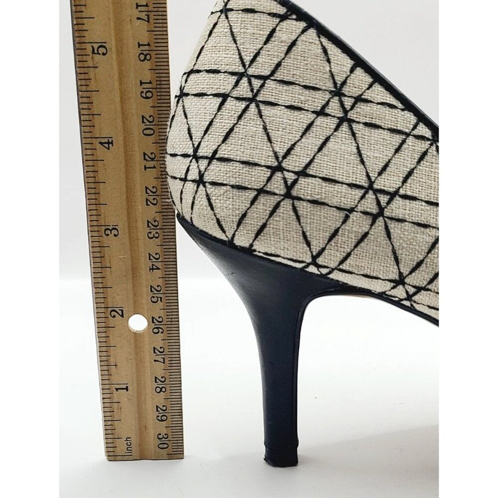 Coach And Four Beige & Black Geometric Peep-Toe Heels Size 8 Canvas 3" Stiletto - Picture 15 of 15